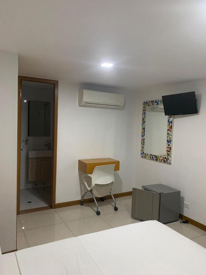 קאלי Hotel San Antonio Plaza מראה חיצוני תמונה
