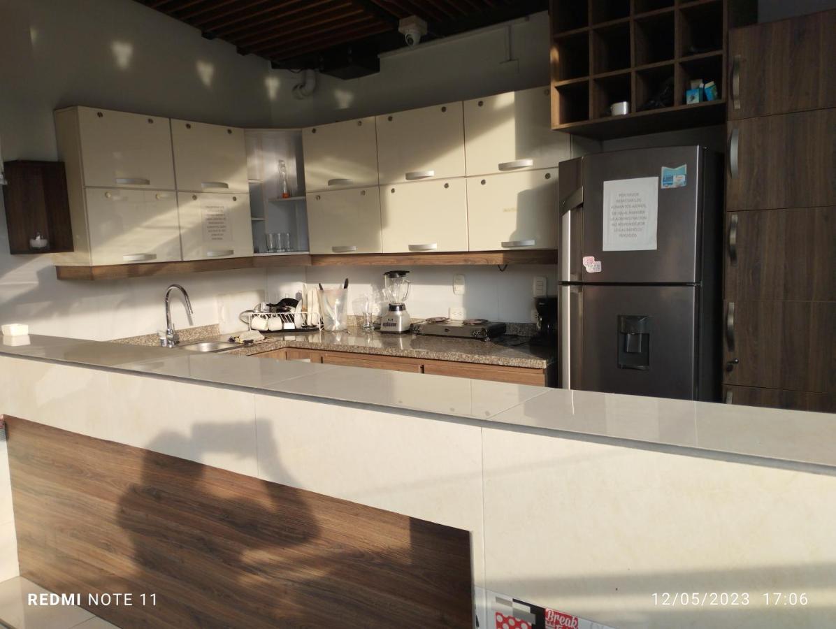 קאלי Hotel San Antonio Plaza מראה חיצוני תמונה