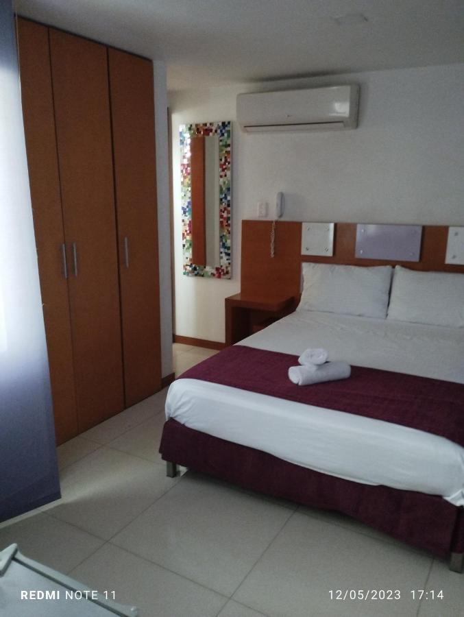 קאלי Hotel San Antonio Plaza מראה חיצוני תמונה